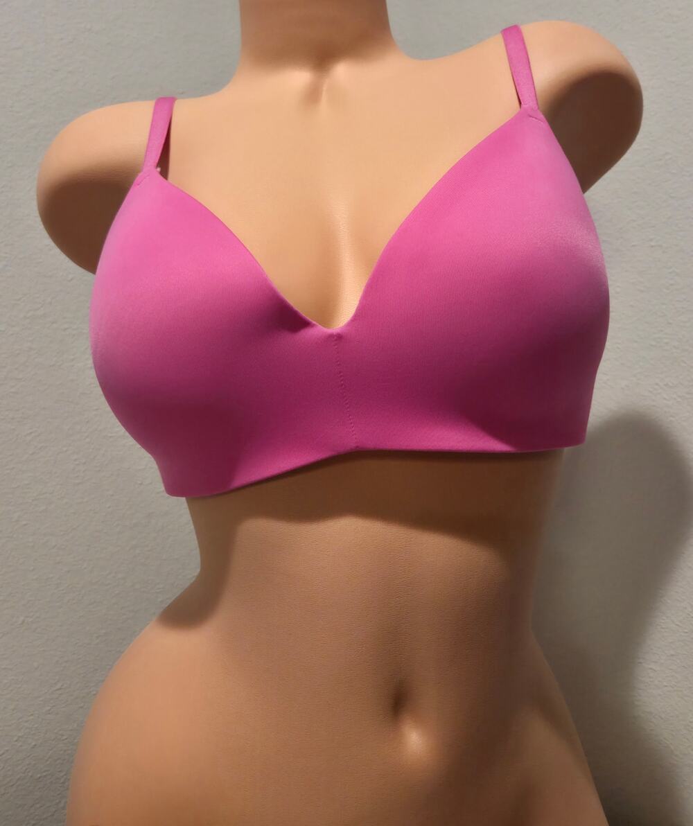 Victoria's Secret PINK Wear Everywhere Push Up Wireless Bra Convertible Pink 38C